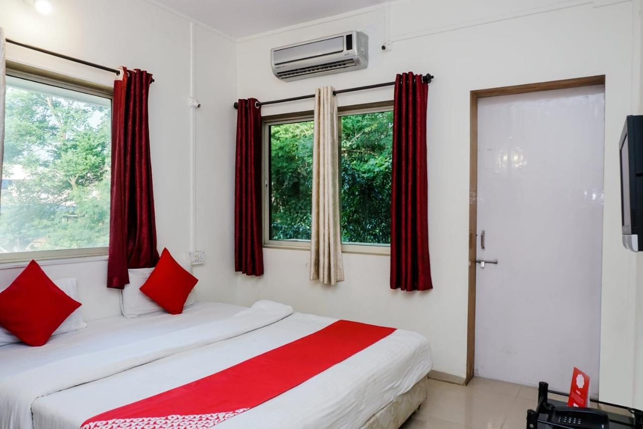 Dreams Holiday Resort Lonavala Eksteriør bilde